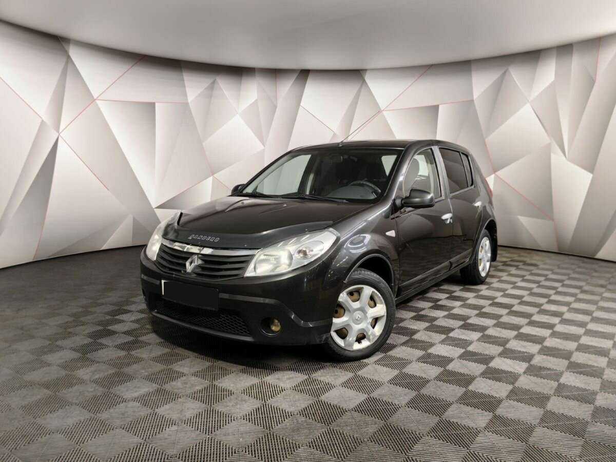 Renault Sandero 2013 года с пробегом. Фото: #0