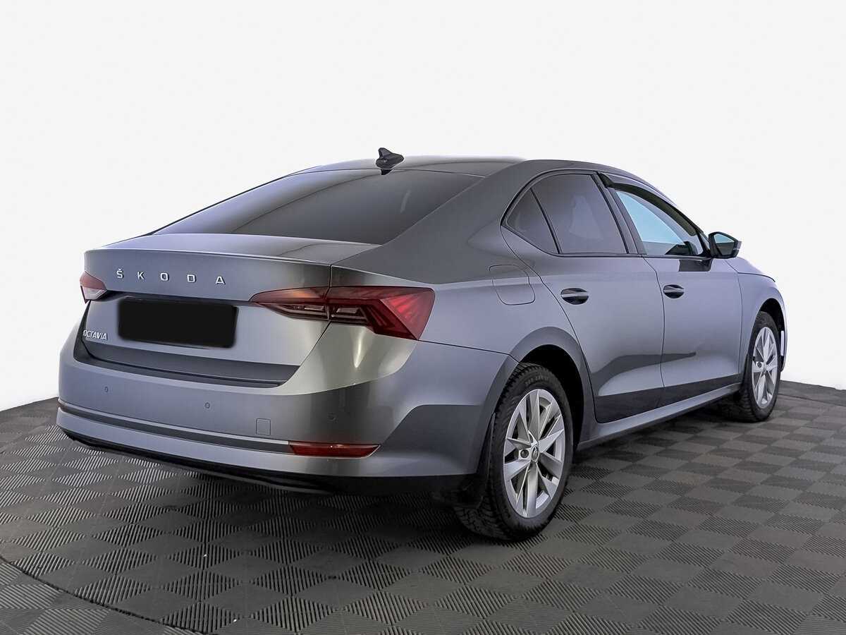 Skoda Octavia 2021 года с пробегом. Фото: #4