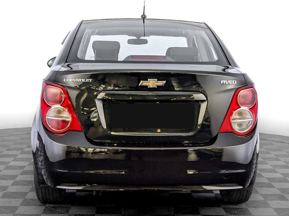 Chevrolet Aveo 2014 года с пробегом. Фото: #5