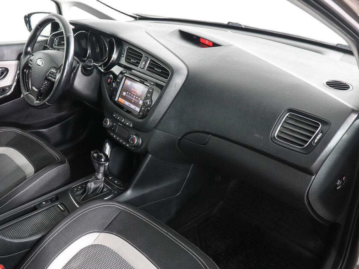 Kia Ceed 2013 года с пробегом. Фото: #9