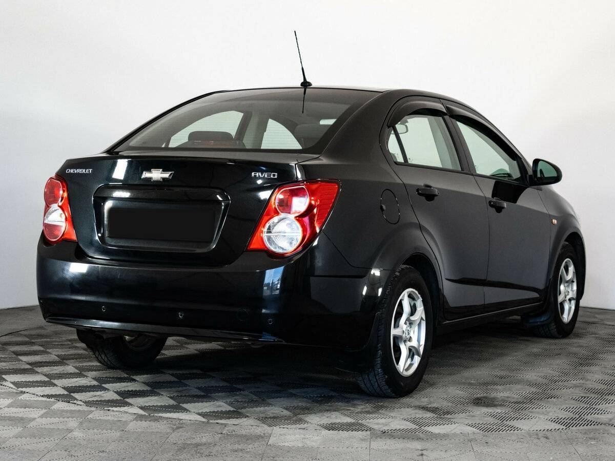 Chevrolet Aveo 2014 года с пробегом. Фото: #4