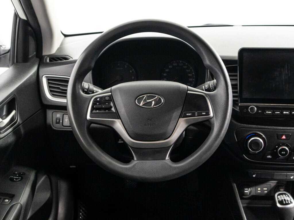 Hyundai Solaris 2017 года с пробегом. Фото: #16
