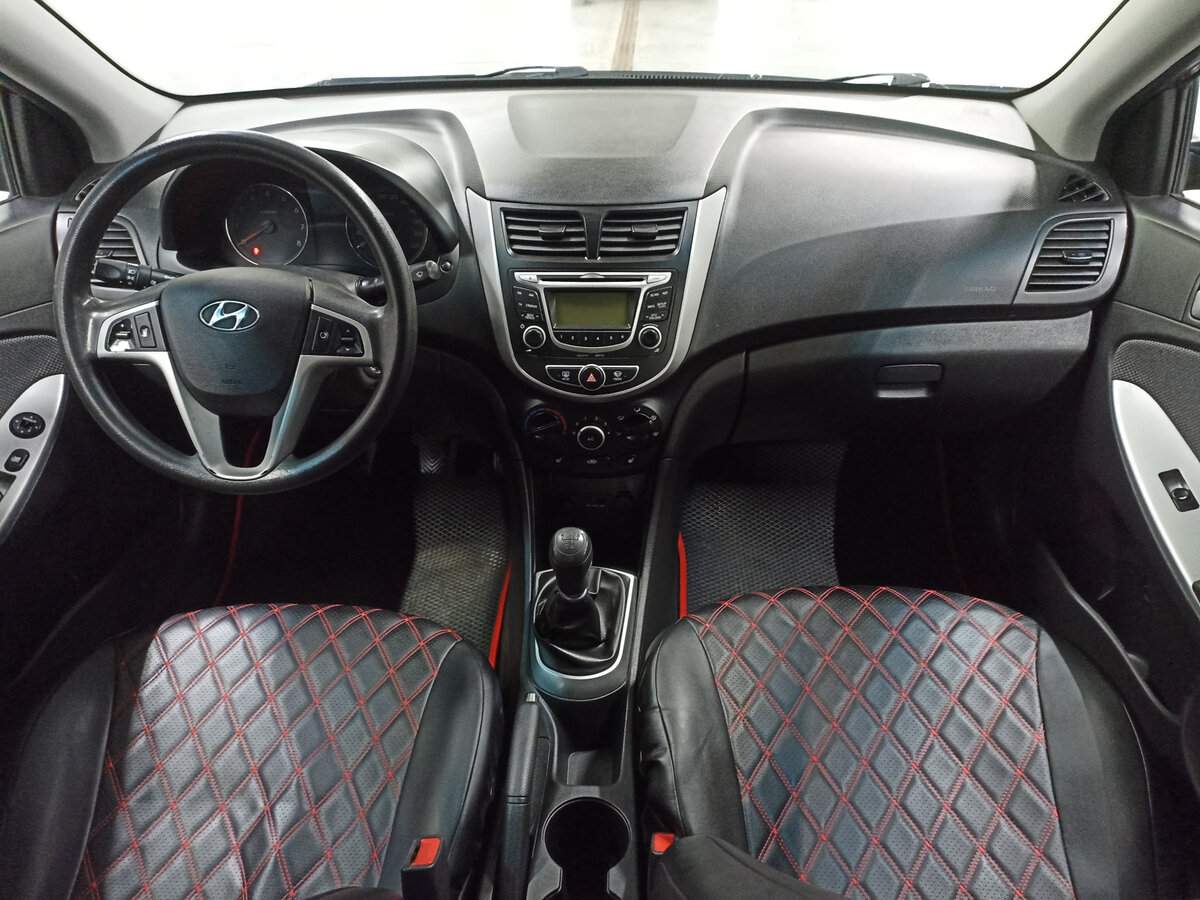 Hyundai Solaris 2013 года с пробегом. Фото: #13