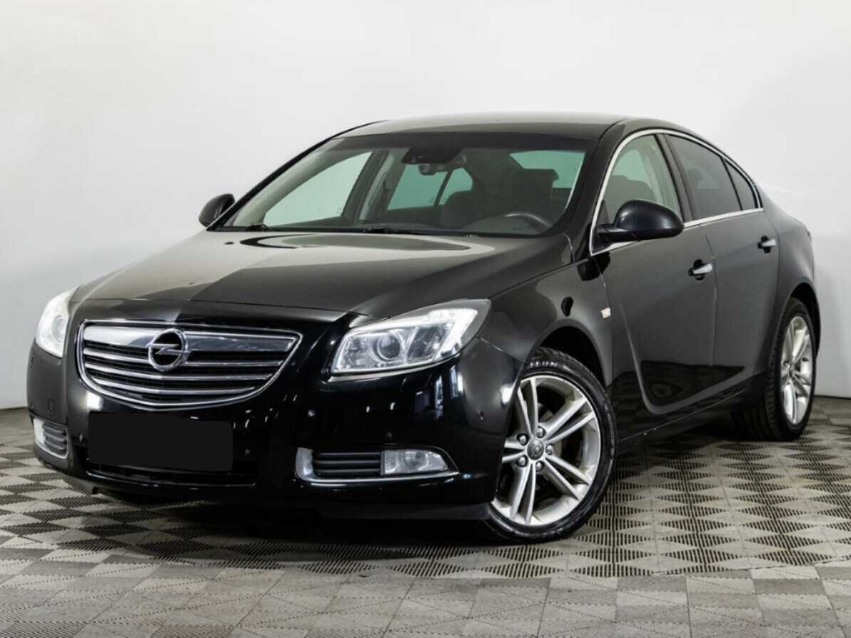 Opel Insignia 2013 года с пробегом. Посмотреть фото