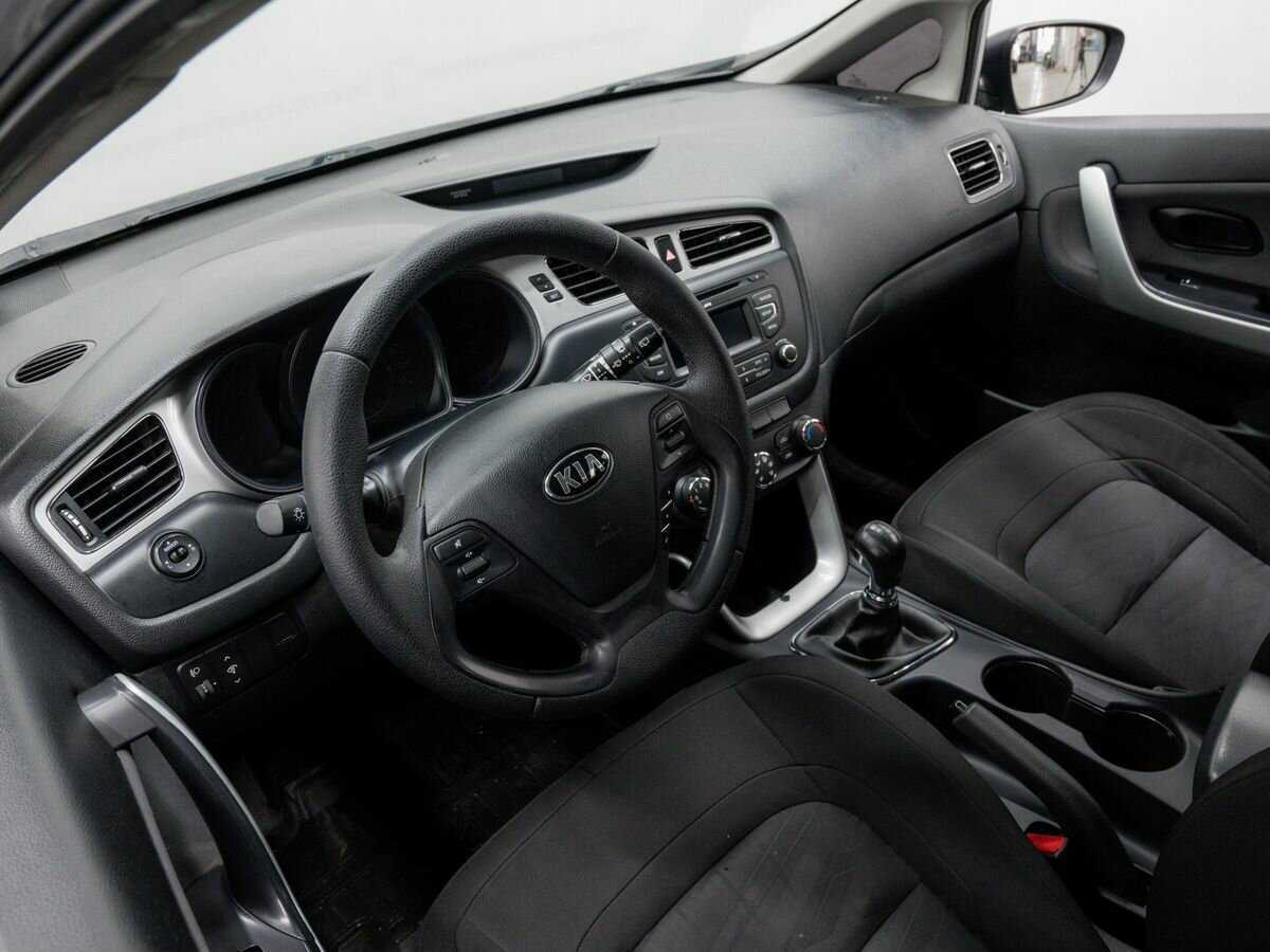 Kia Ceed 2014 года с пробегом. Фото: #12