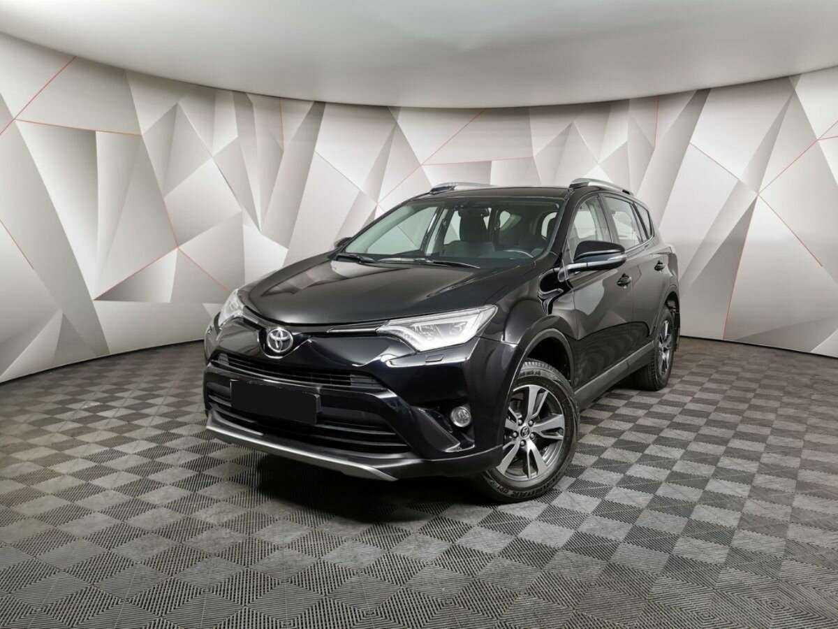 Toyota RAV4 2018 года с пробегом. Фото: #0