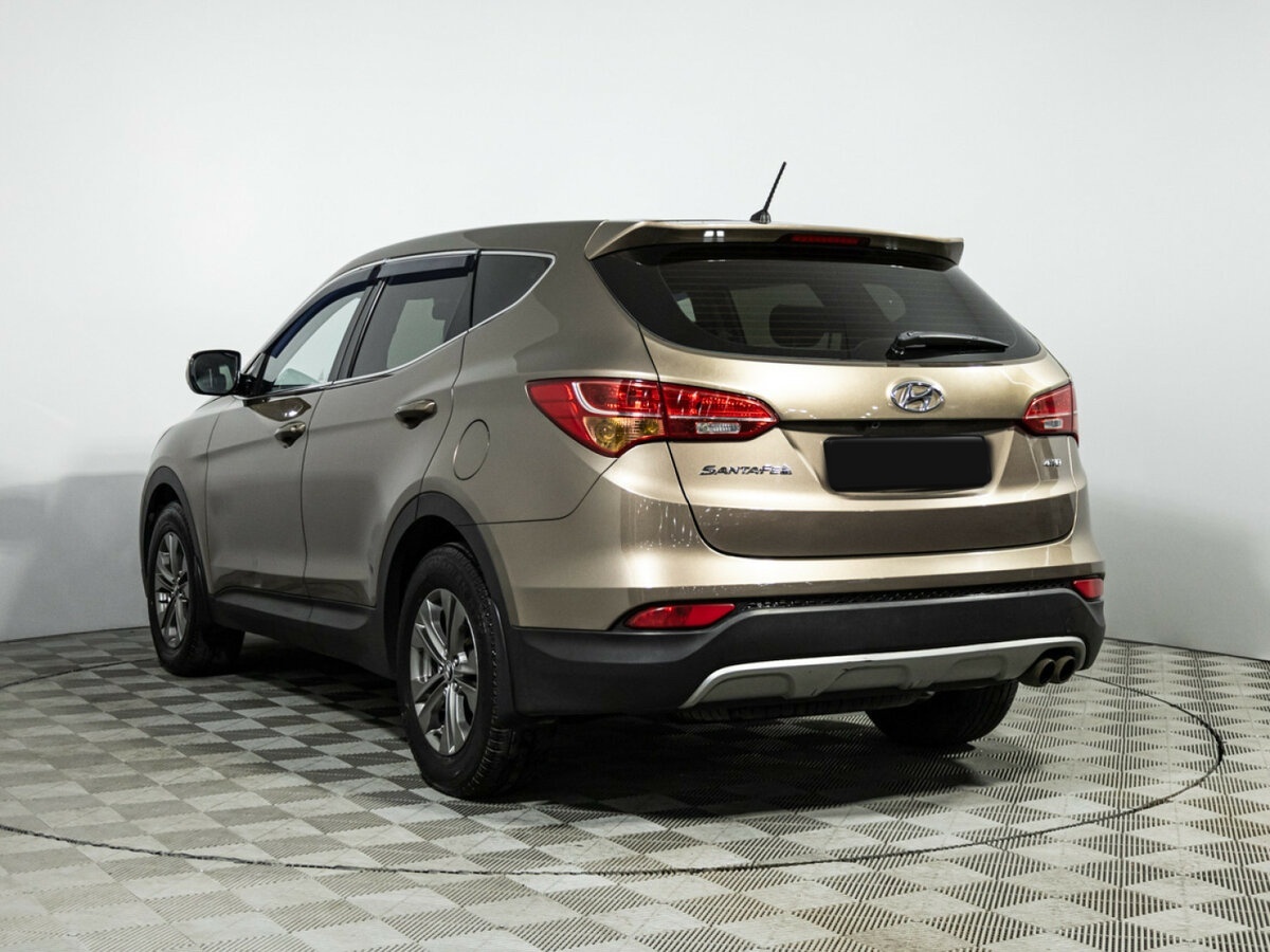 Hyundai Santa Fe 2013 года с пробегом. Фото: #5