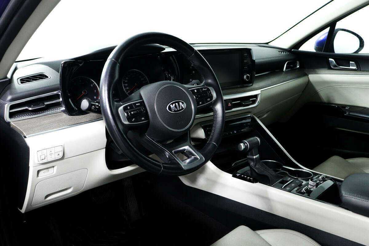 Kia K5 2021 года с пробегом. Фото: #12