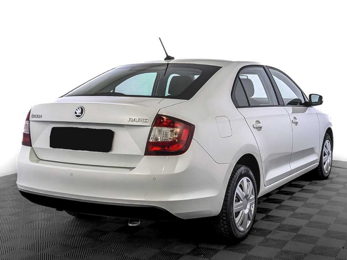 Skoda Rapid 2019 года с пробегом. Фото: #4