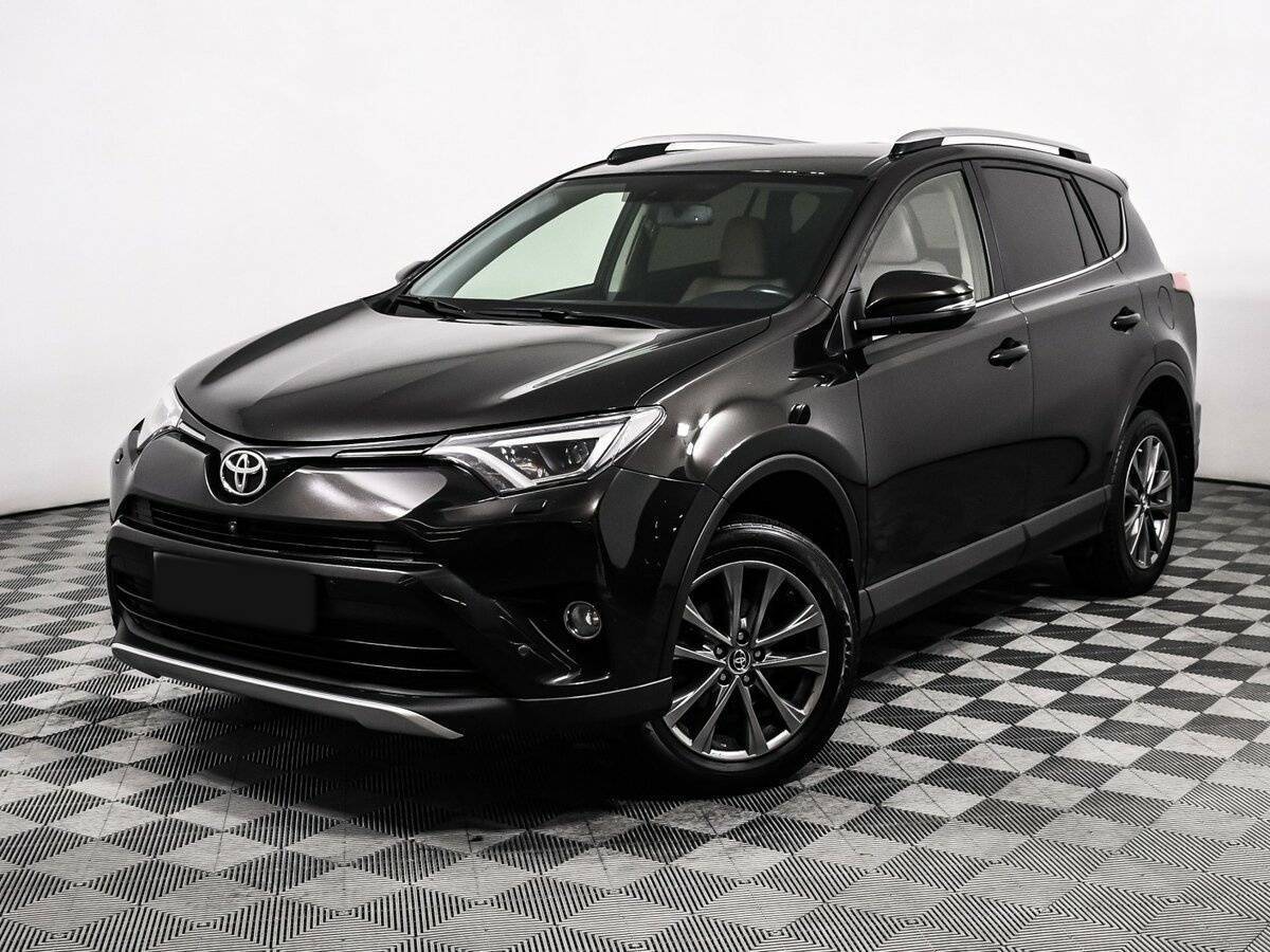 Toyota RAV4 2015 года с пробегом. Посмотреть фото