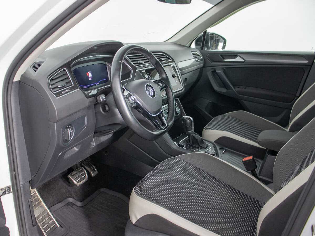Volkswagen Tiguan 2019 года с пробегом. Фото: #9