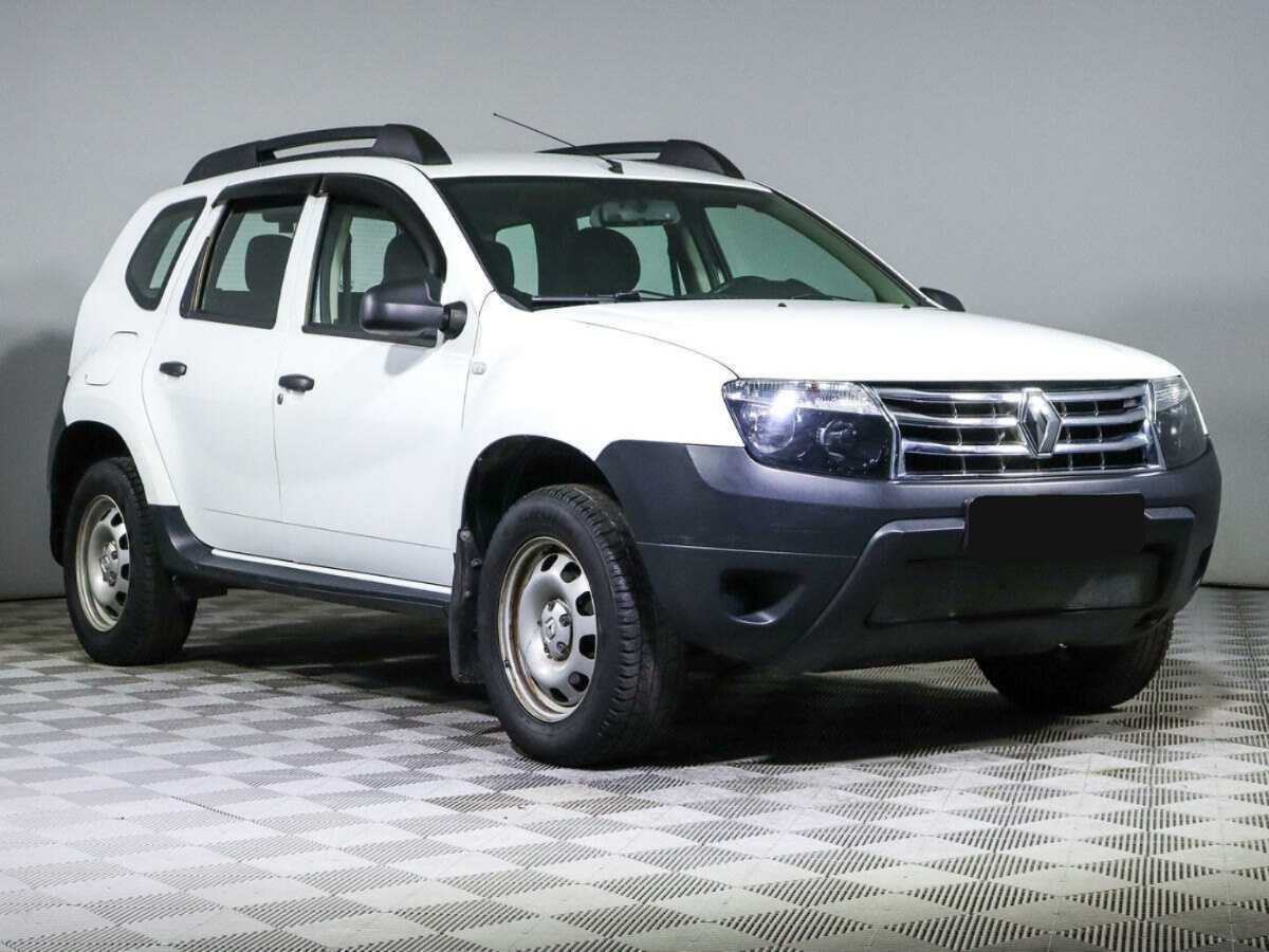Renault Duster 2013 года с пробегом. Фото: #2