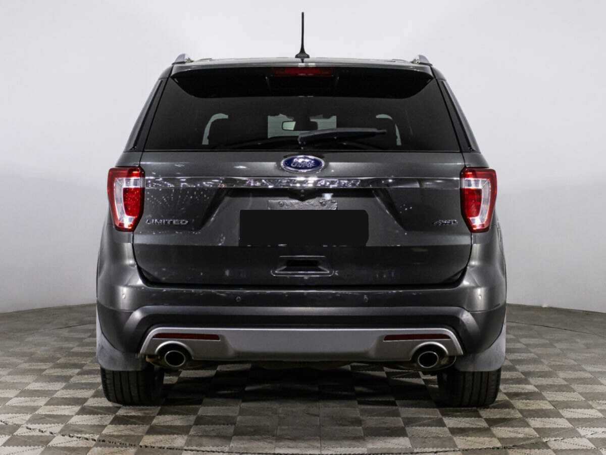 Ford Explorer 2017 года с пробегом. Фото: #5
