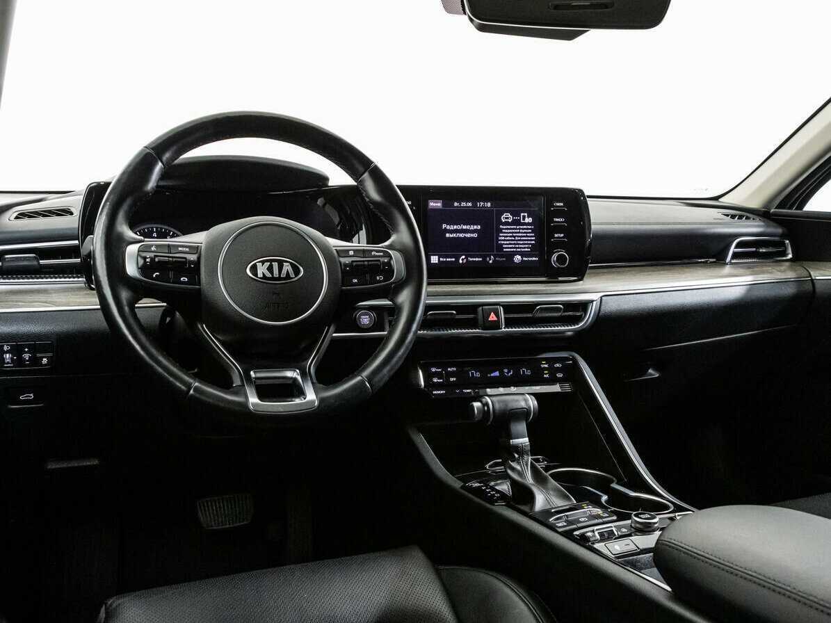 Kia K5 2020 года с пробегом. Фото: #8