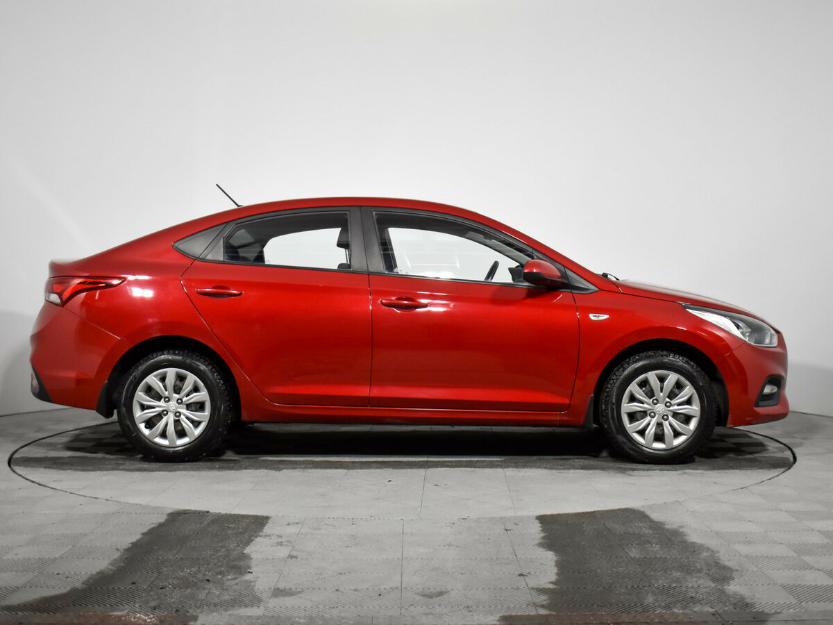 Hyundai Solaris 2017 года с пробегом. Фото: #3
