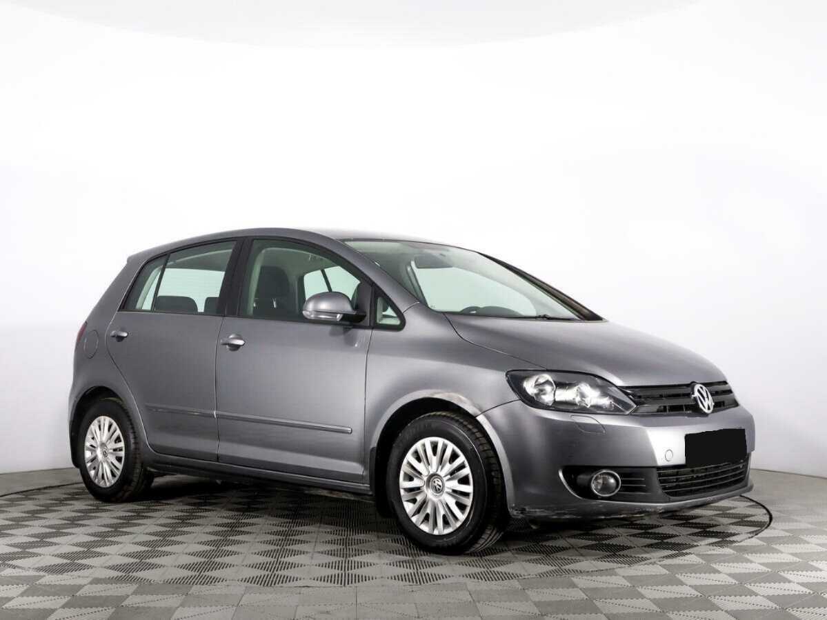 Volkswagen Golf Plus 2013 года с пробегом. Фото: #2