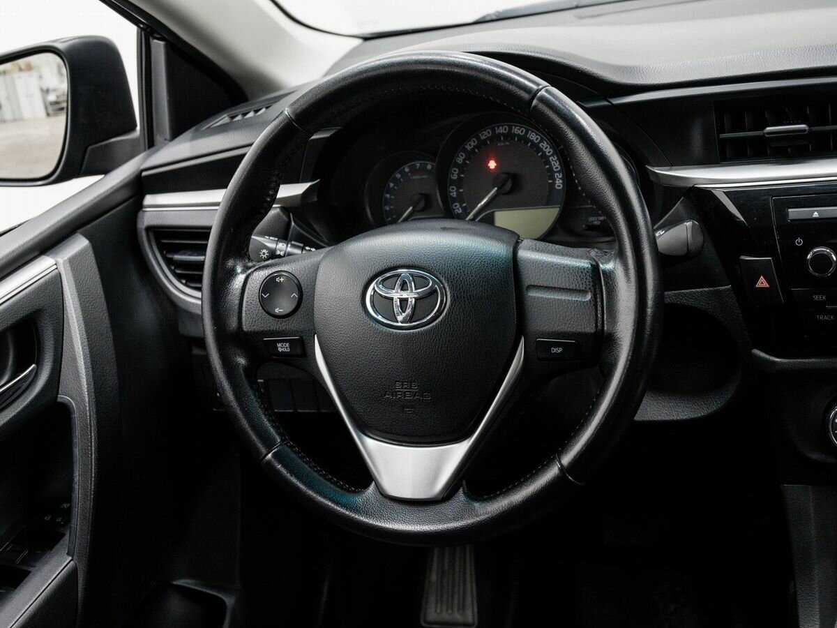Toyota Corolla 2015 года с пробегом. Фото: #11