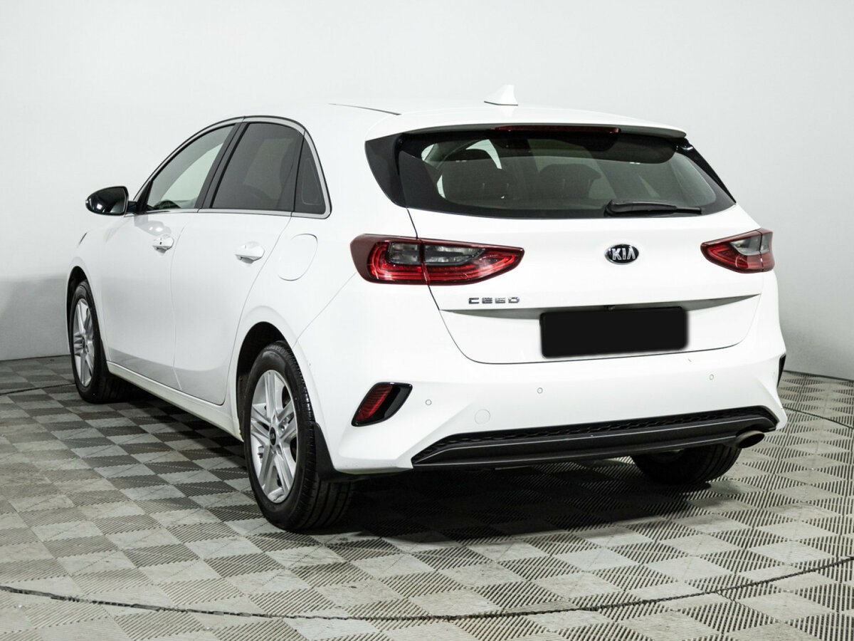 Kia Ceed 2019 года с пробегом. Фото: #6