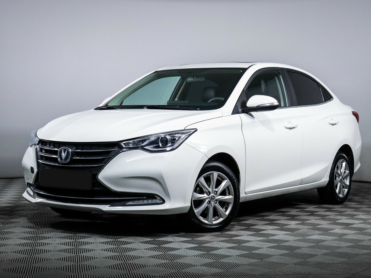 Changan Alsvin 2023 года с пробегом. Посмотреть фото
