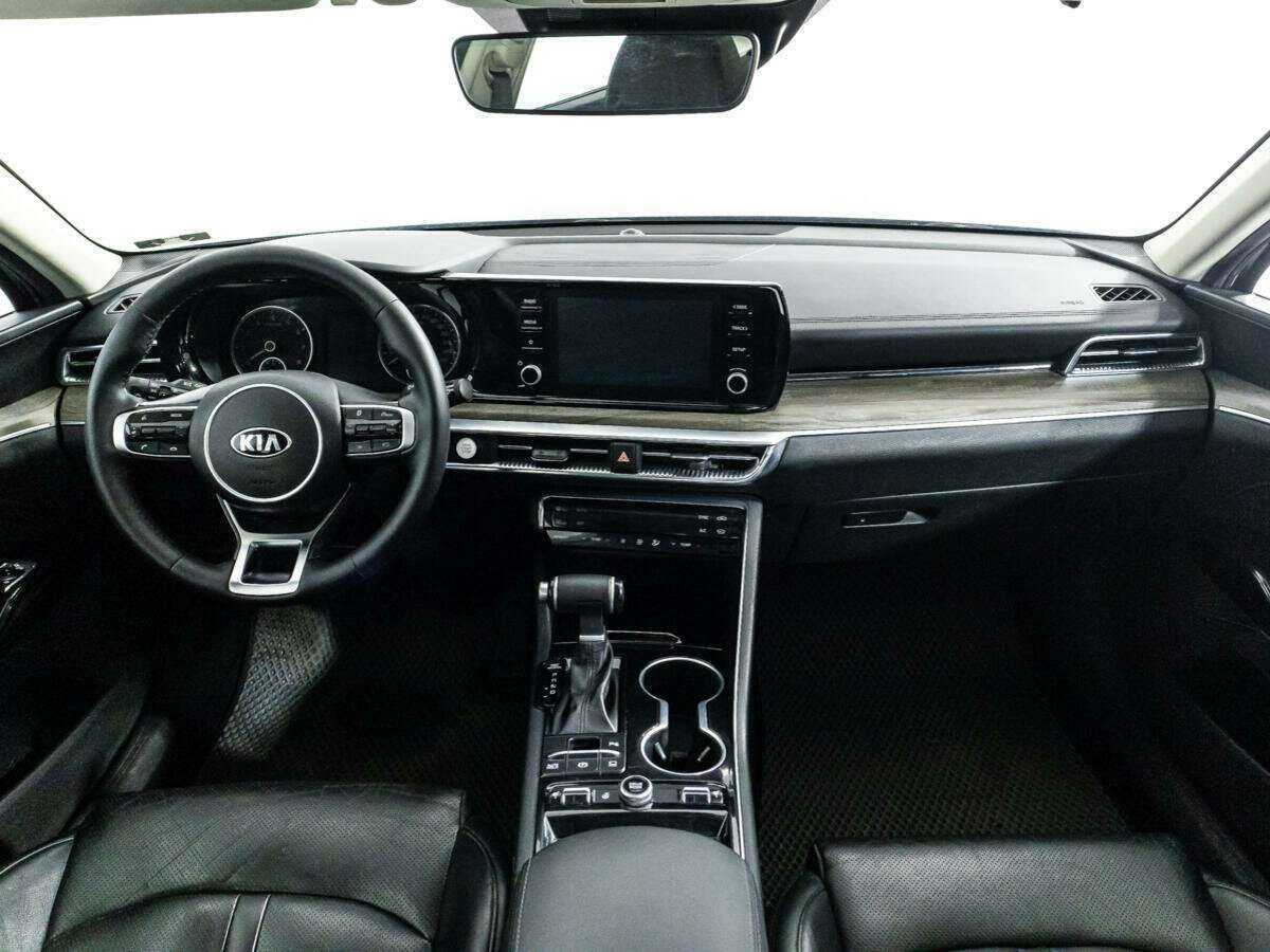 Kia K5 2021 года с пробегом. Фото: #12