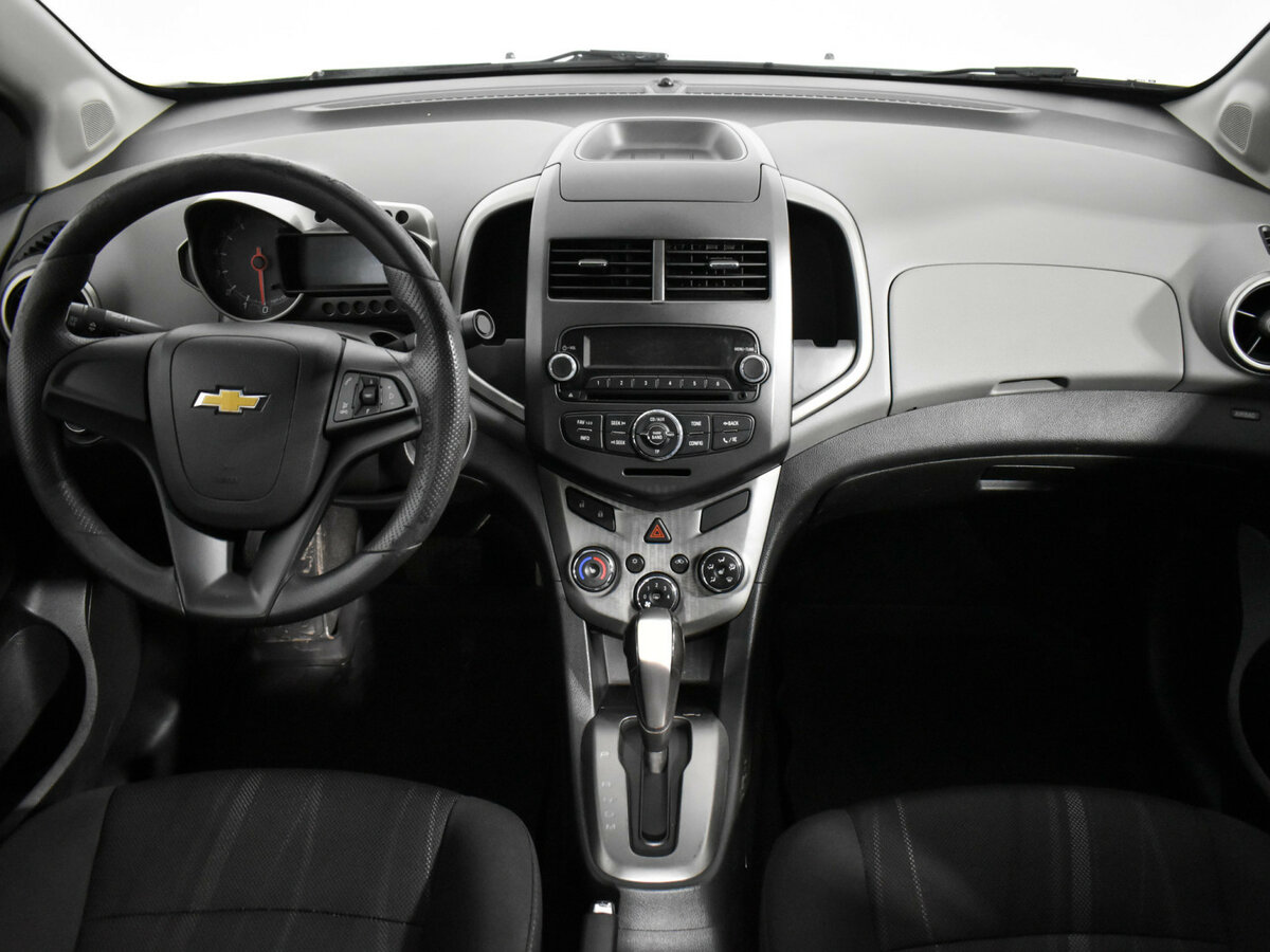Chevrolet Aveo 2014 года с пробегом. Фото: #12