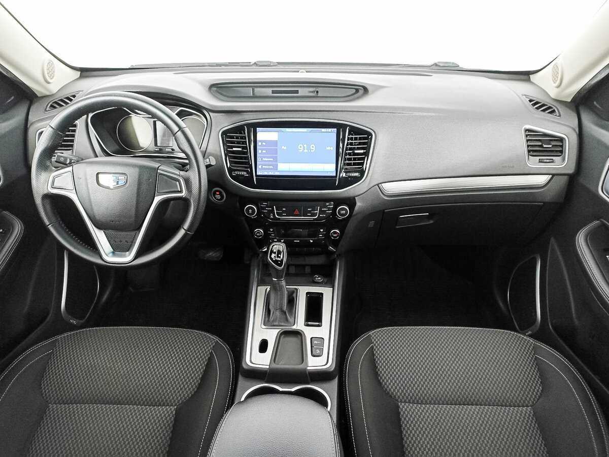 Geely Emgrand X7 2020 года с пробегом. Фото: #11