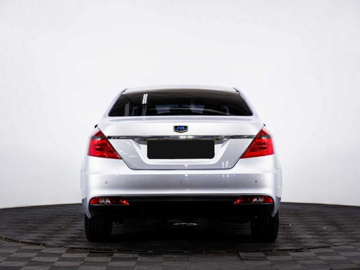 Geely Emgrand 7 2020 года с пробегом. Фото: #4