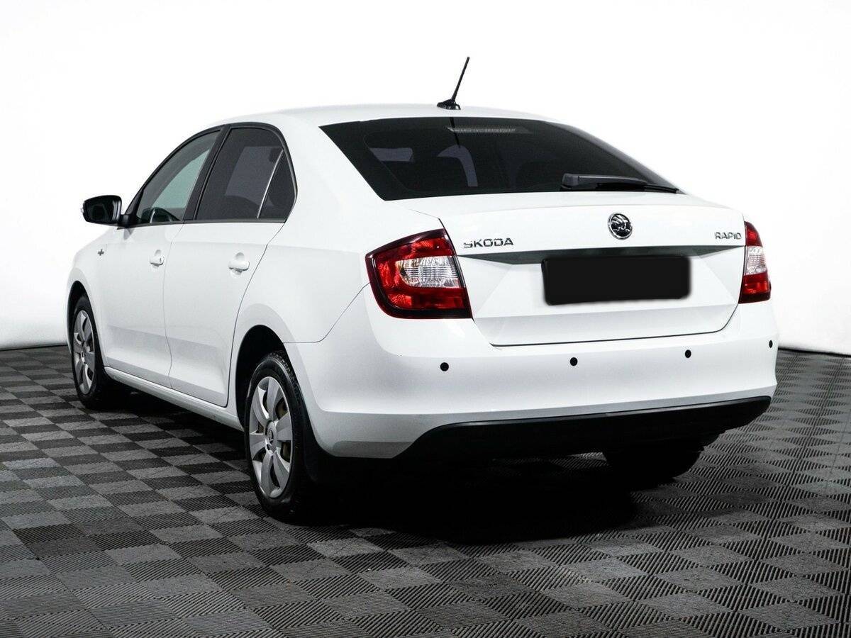 Skoda Rapid 2019 года с пробегом. Фото: #6