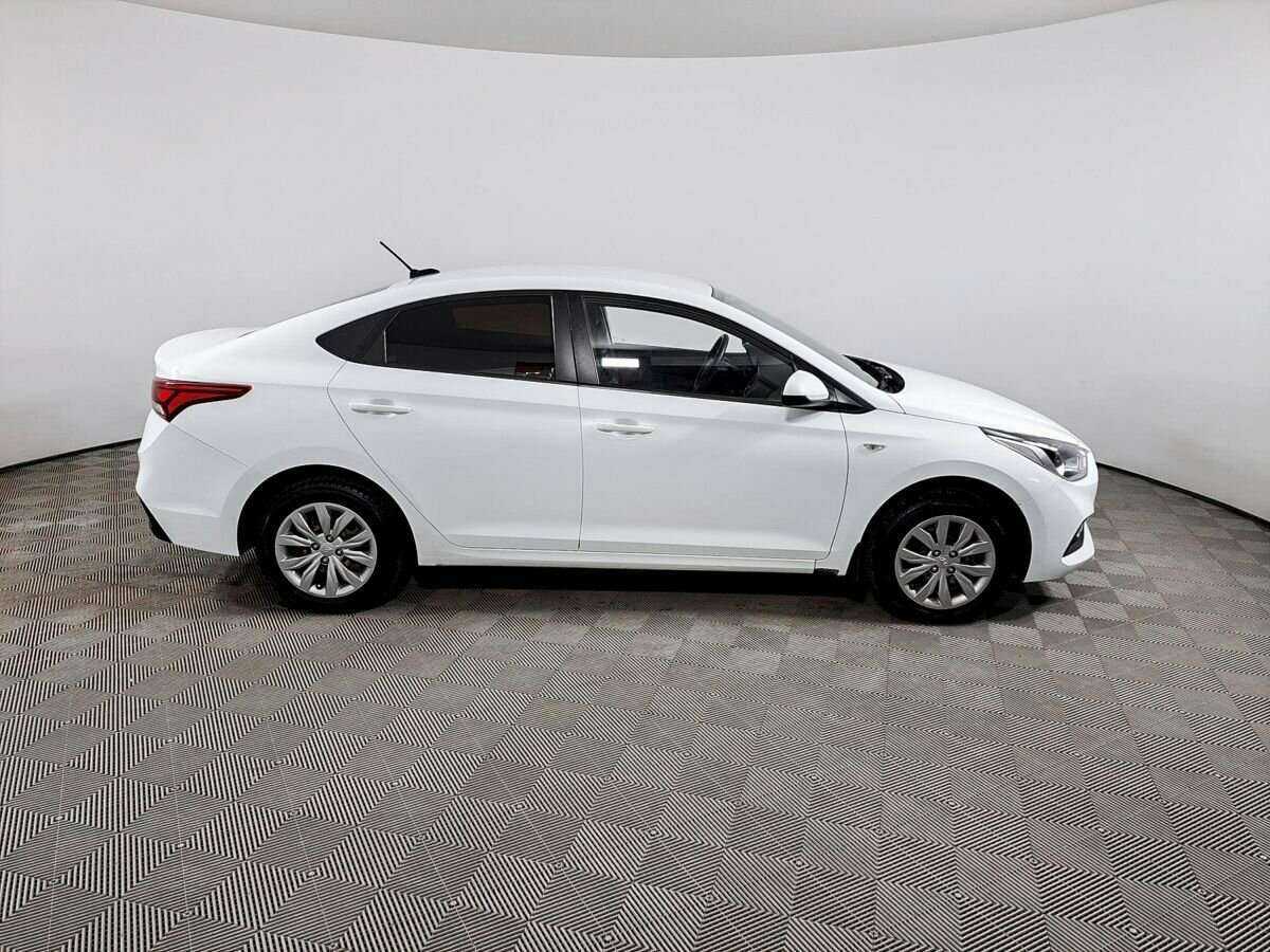 Hyundai Solaris 2019 года с пробегом. Фото: #2