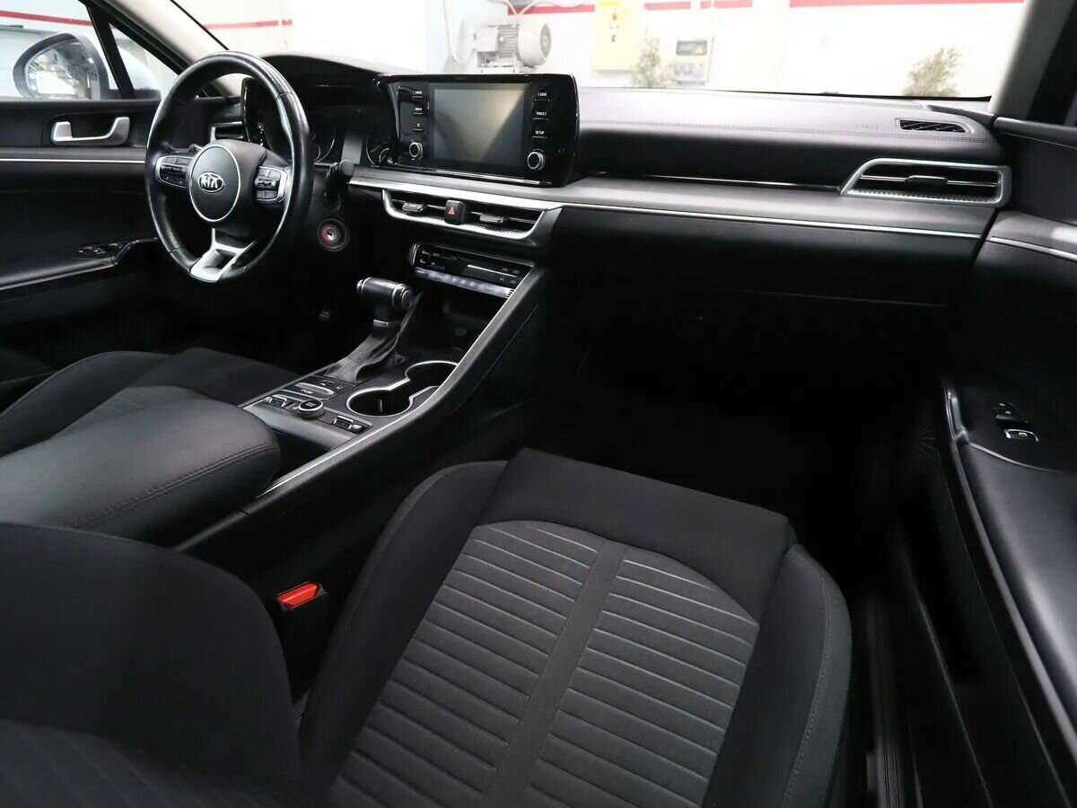 Kia K5 2021 года с пробегом. Фото: #14