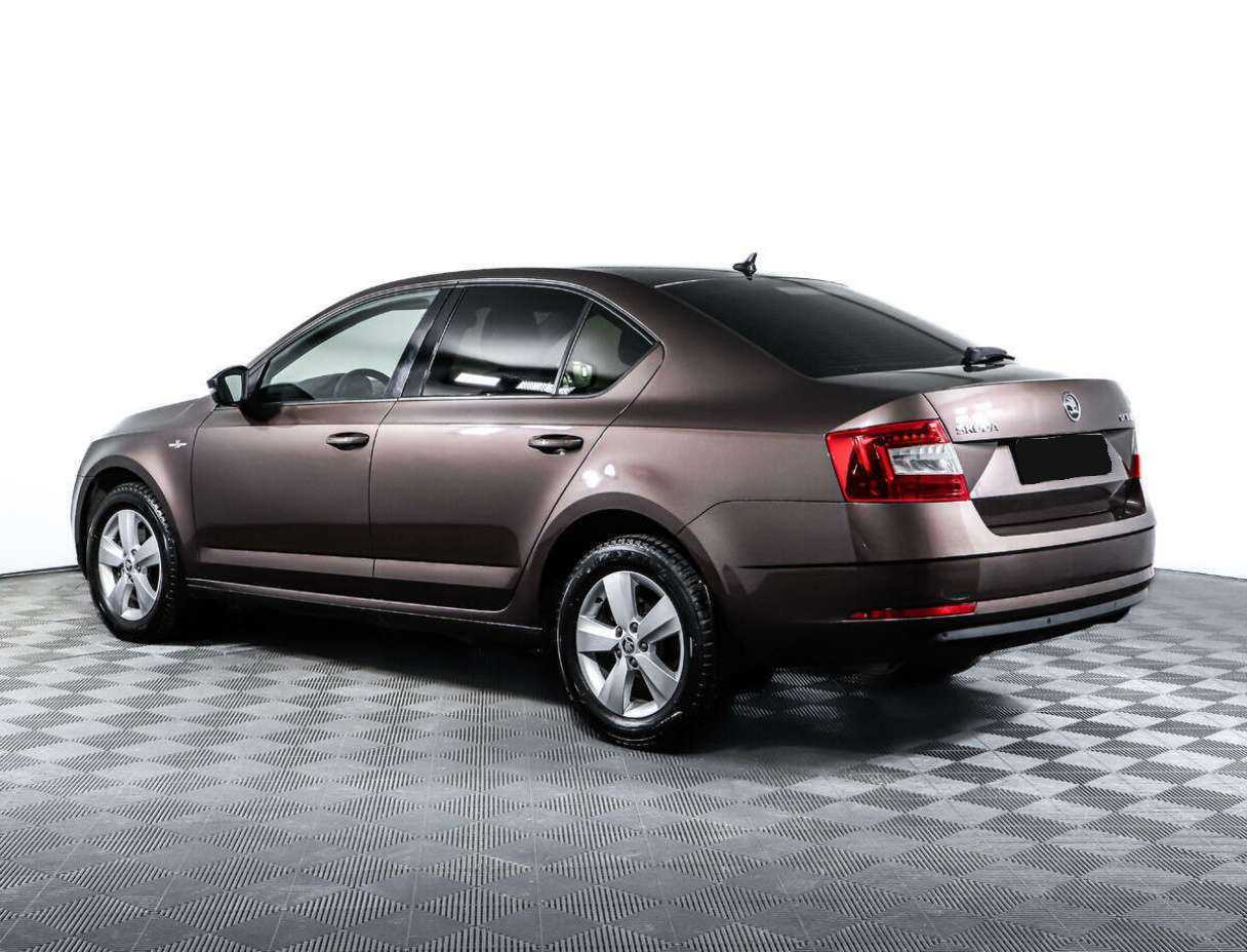 Skoda Octavia 2018 года с пробегом. Фото: #6