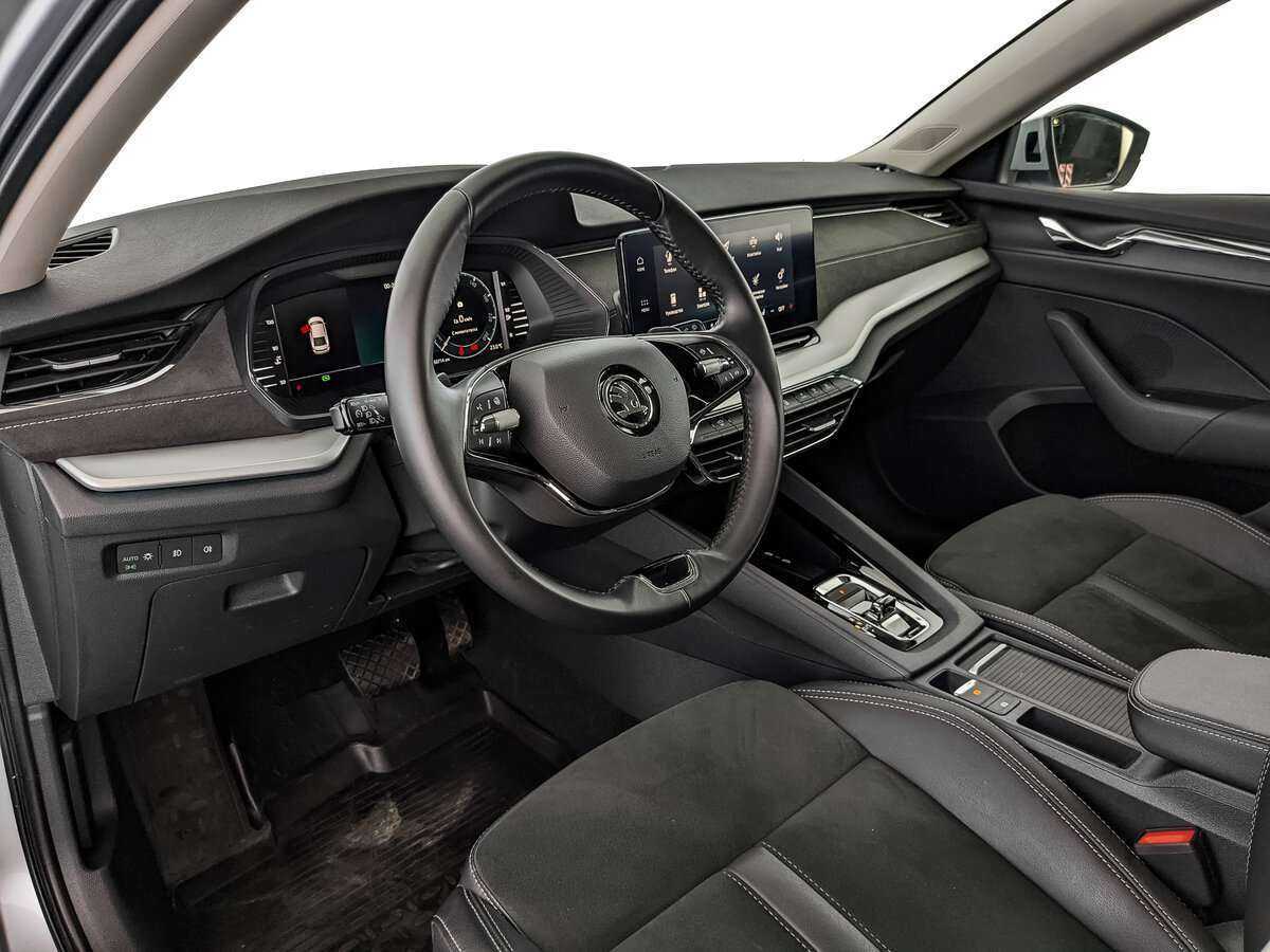 Skoda Octavia 2021 года с пробегом. Фото: #9