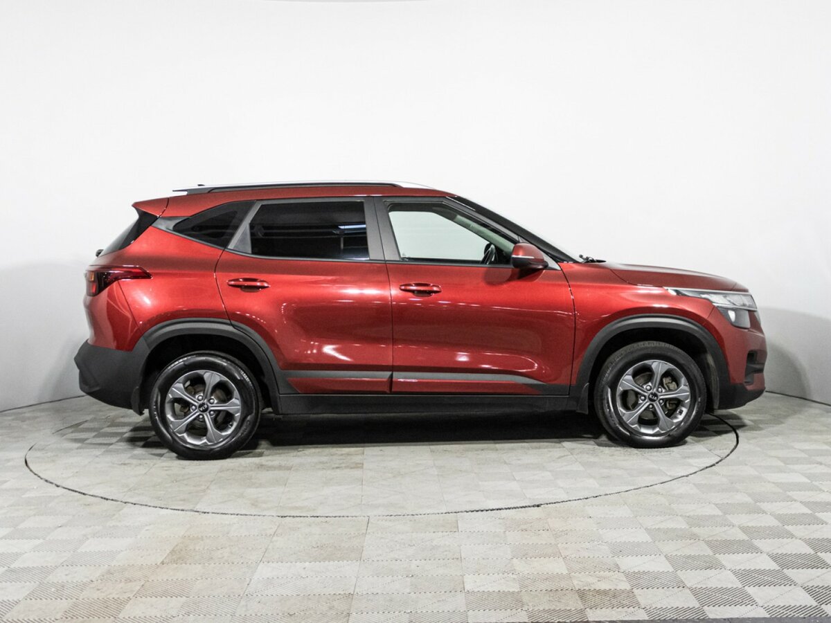 Kia Seltos 2021 года с пробегом. Фото: #3
