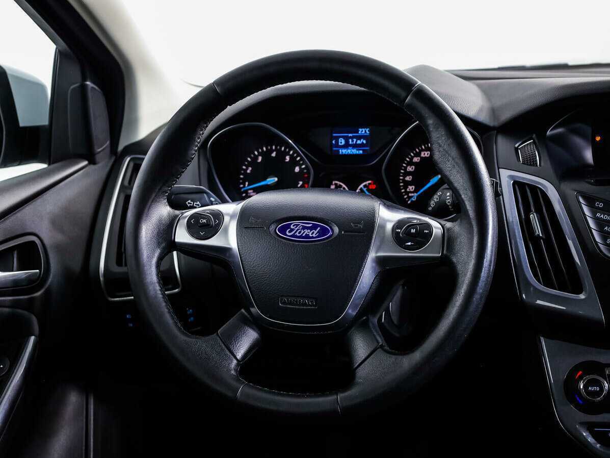 Ford Focus 2013 года с пробегом. Фото: #9