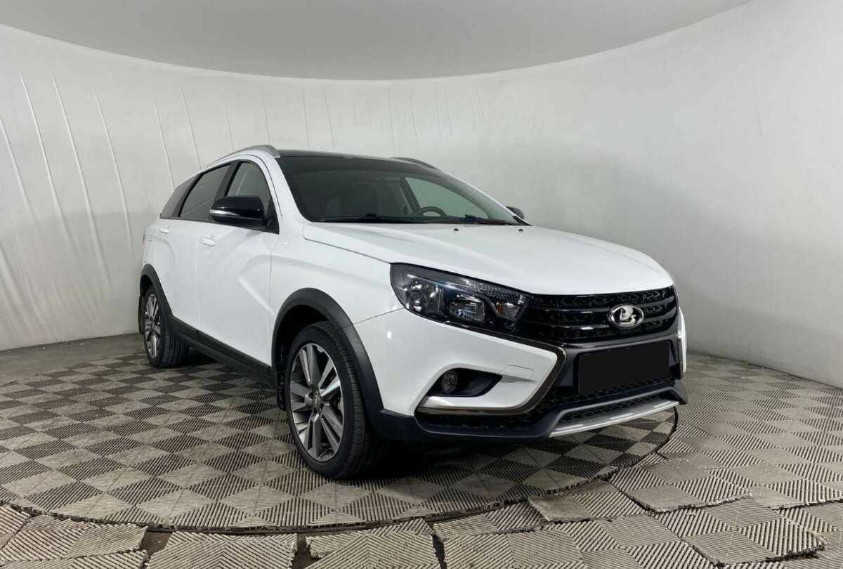 Lada (ВАЗ) Vesta 2021 года с пробегом. Фото: #2