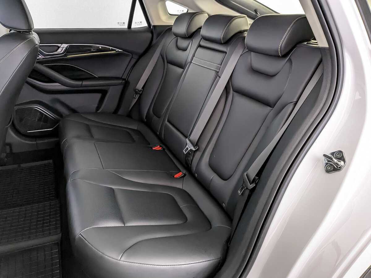 FAW Bestune B70 2023 года с пробегом. Фото: #11