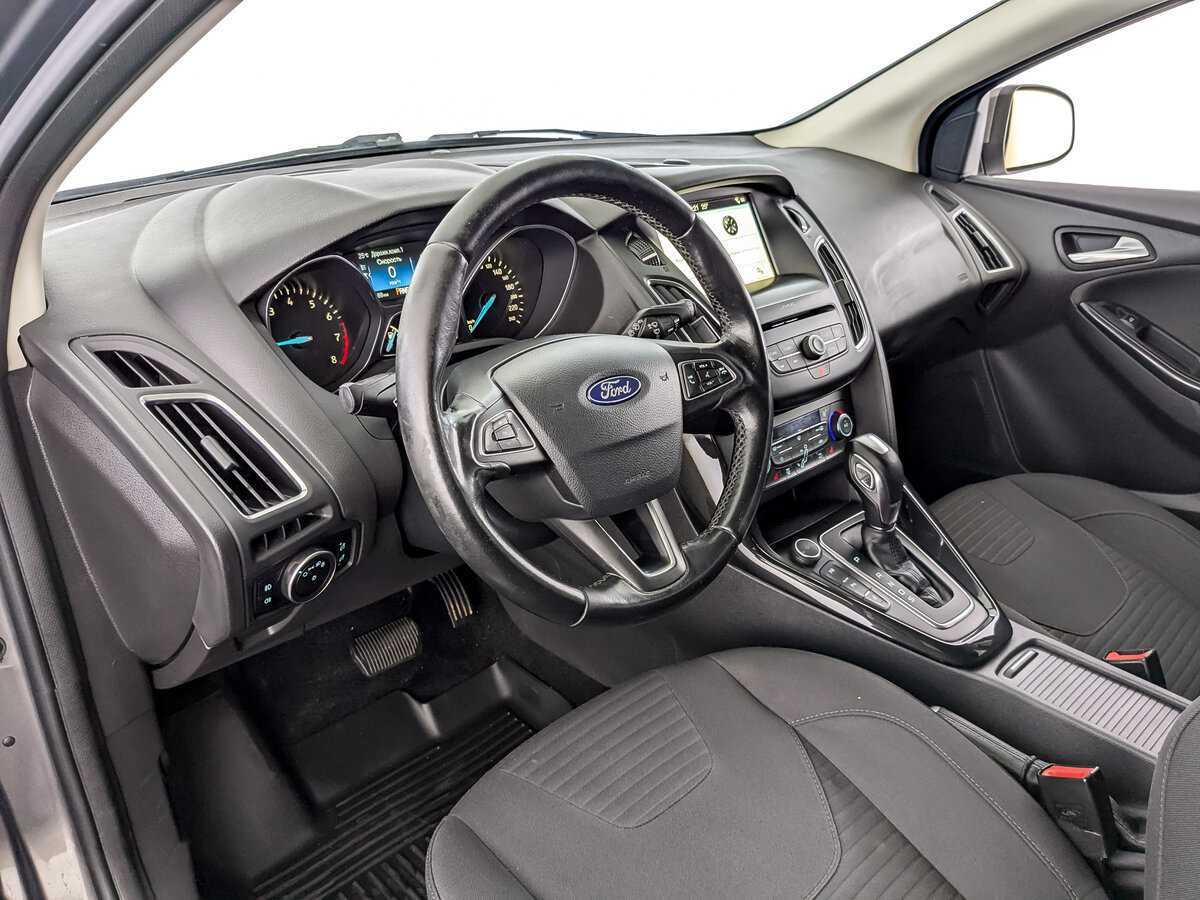 Ford Focus 2018 года с пробегом. Фото: #12