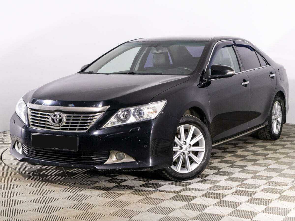 Toyota Camry 2013 года с пробегом. Фото: #0