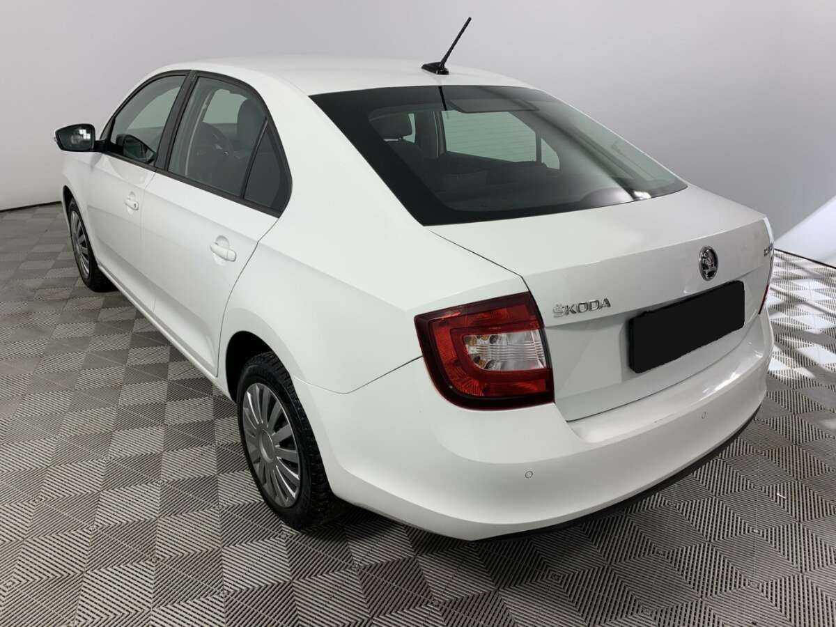 Skoda Rapid 2019 года с пробегом. Фото: #6