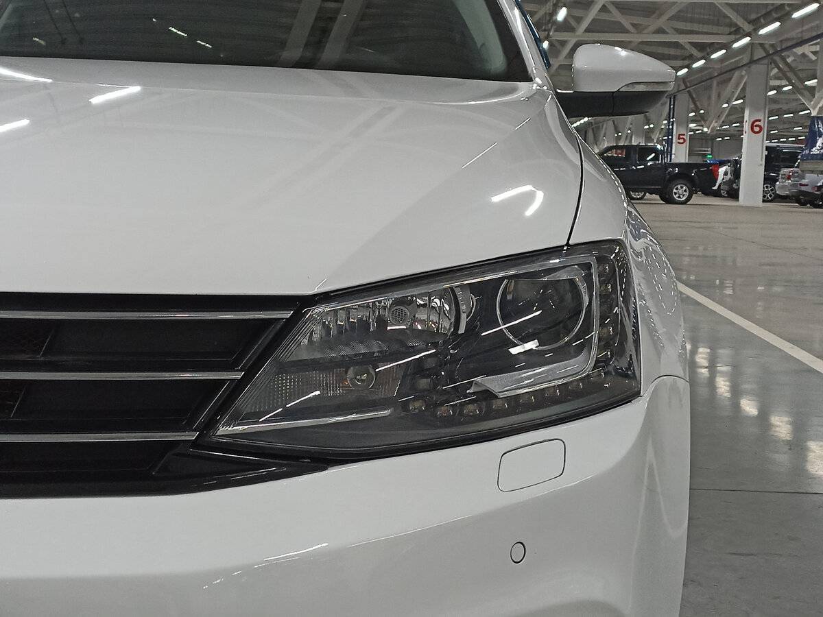Volkswagen Jetta 2015 года с пробегом. Фото: #16