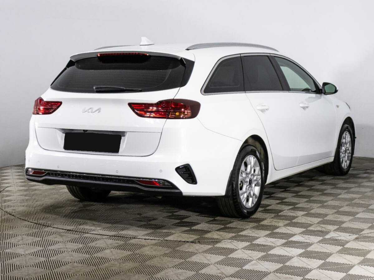 Kia Ceed 2023 года с пробегом. Фото: #4