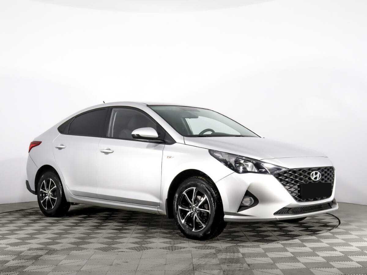 Hyundai Solaris 2021 года с пробегом. Фото: #2
