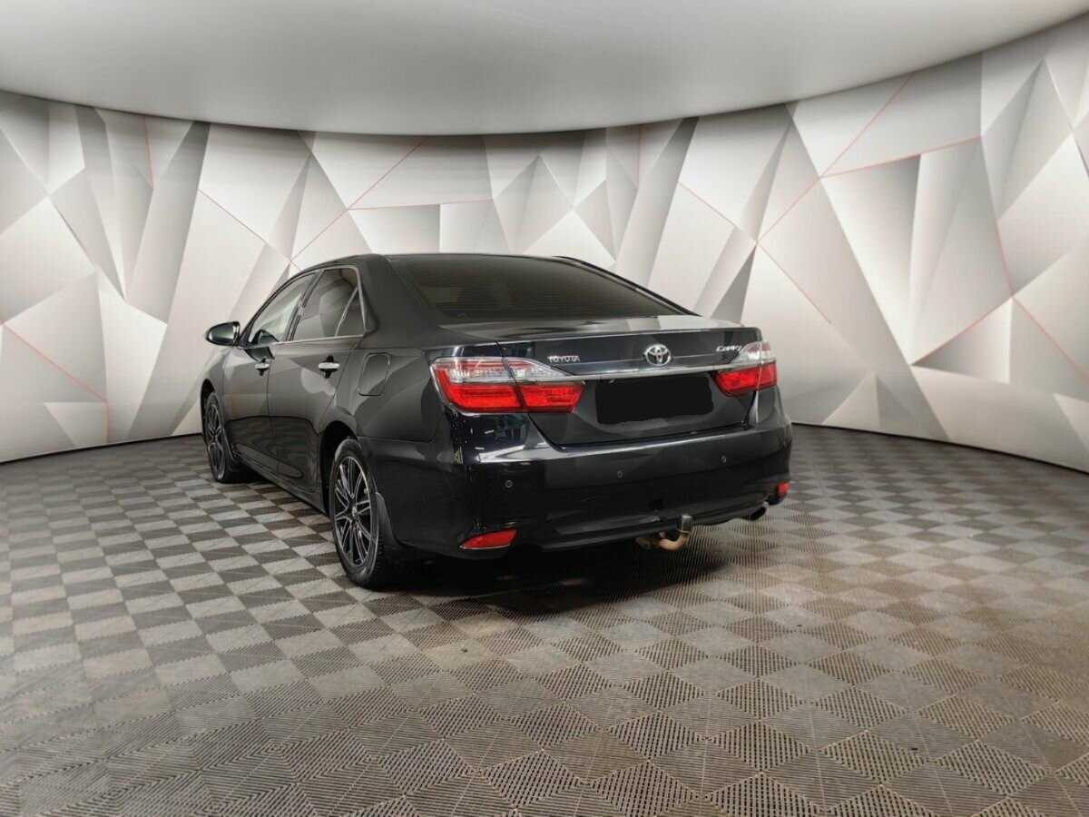 Toyota Camry 2015 года с пробегом. Фото: #3