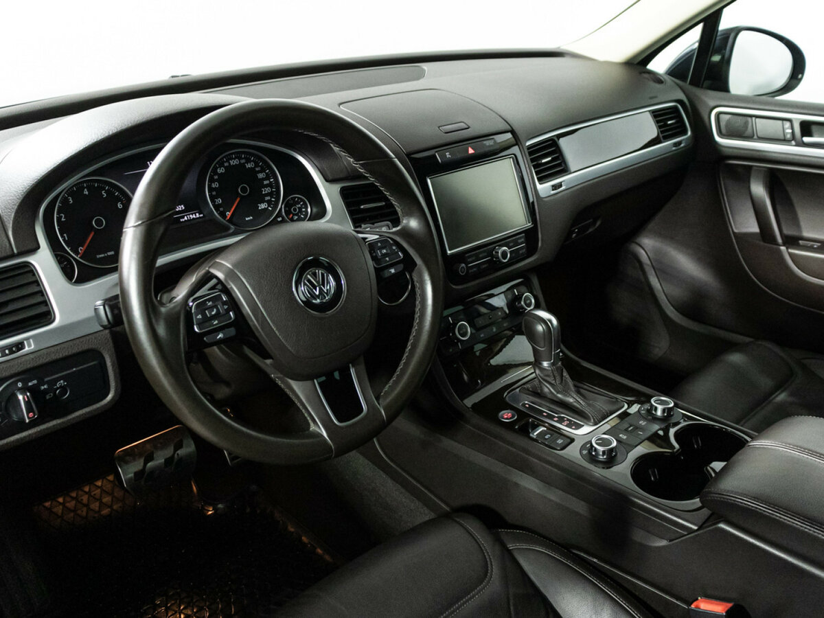 Volkswagen Touareg 2014 года с пробегом. Фото: #9