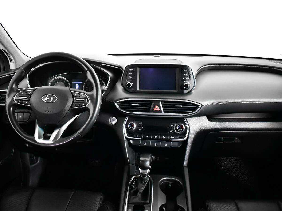 Hyundai Santa Fe 2018 года с пробегом. Фото: #12