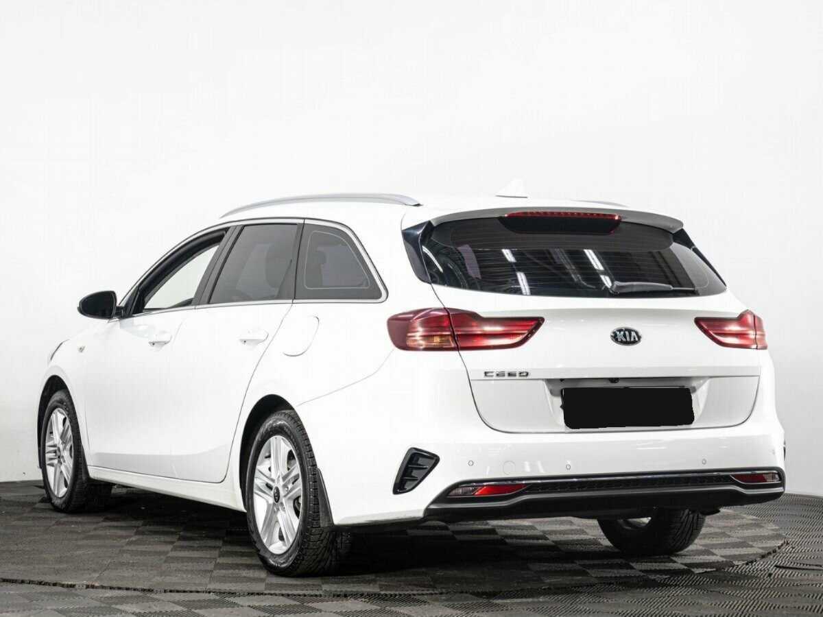 Kia Ceed 2020 года с пробегом. Фото: #5