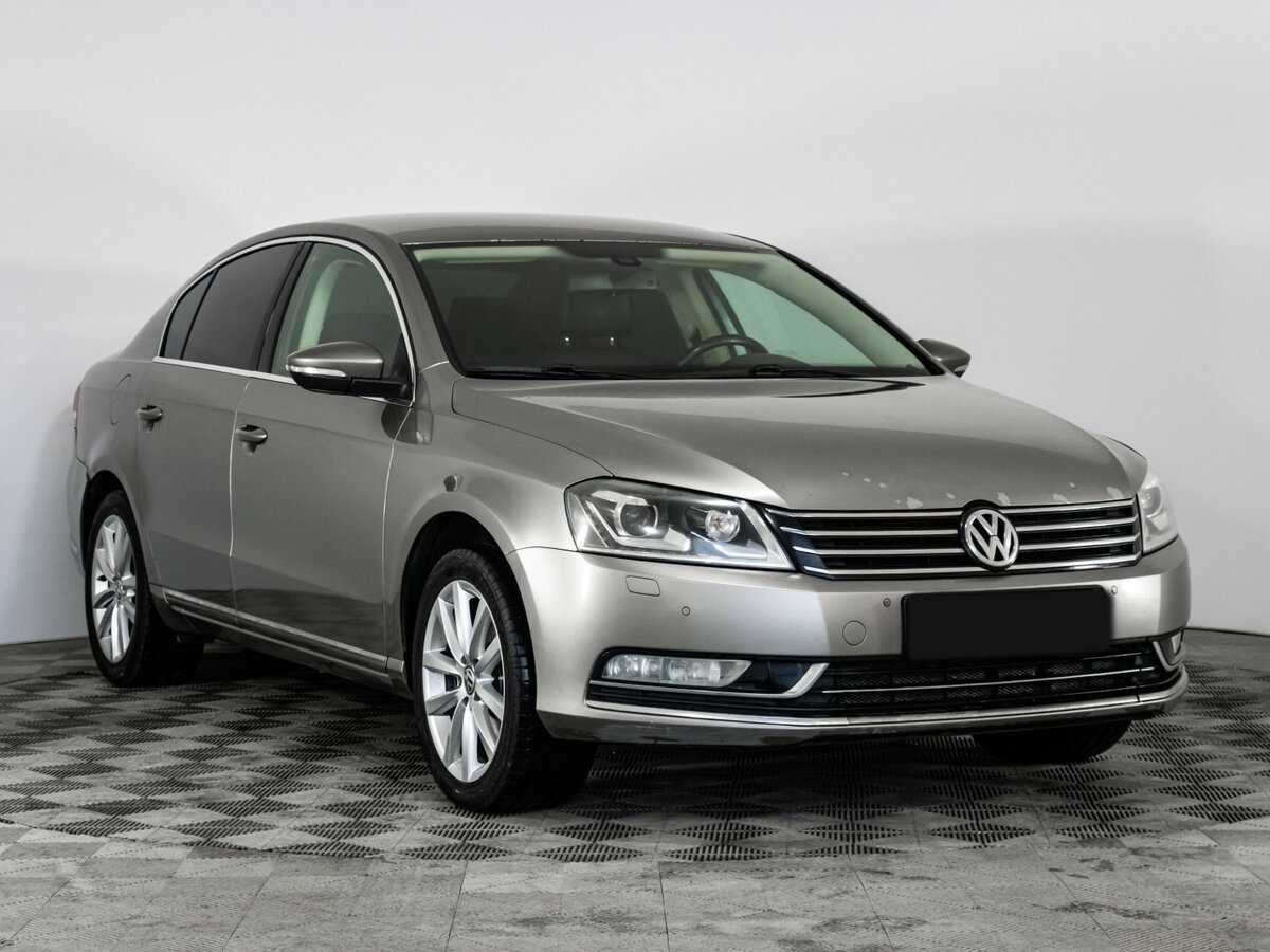 Volkswagen Passat 2012 года с пробегом. Фото: #2