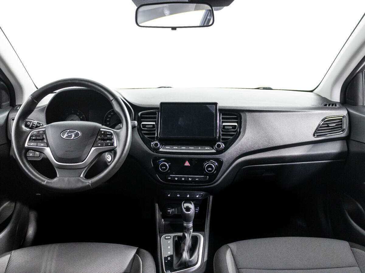 Hyundai Solaris 2021 года с пробегом. Фото: #12