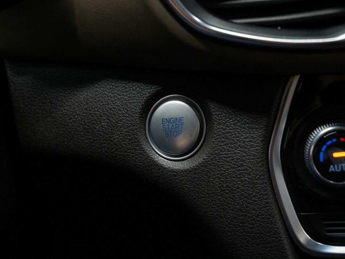 Hyundai Santa Fe 2018 года с пробегом. Фото: #21