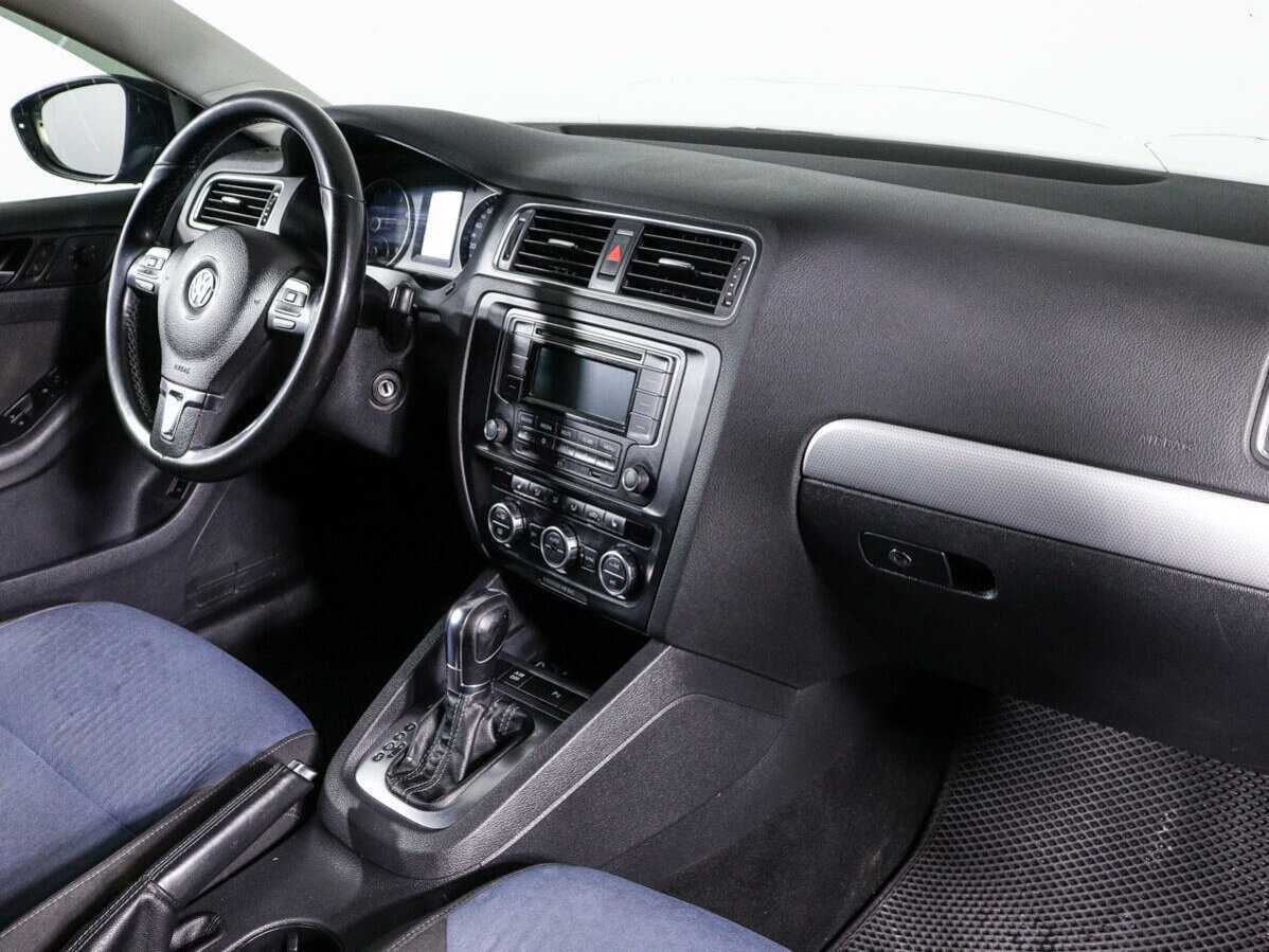 Volkswagen Jetta 2013 года с пробегом. Фото: #6